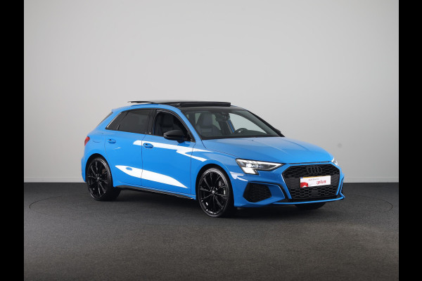 Audi A3 Sportback 35 TFSI S edition 150pk | Panoramadak | Stoelverwarming | Matrix led verlichting | Leder -/ Alcantara bekleding | Verlengde garantie