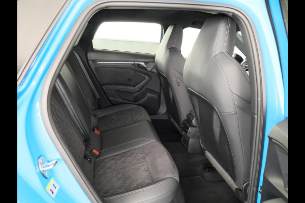 Audi A3 Sportback 35 TFSI S edition 150pk | Panoramadak | Stoelverwarming | Matrix led verlichting | Leder -/ Alcantara bekleding | Verlengde garantie