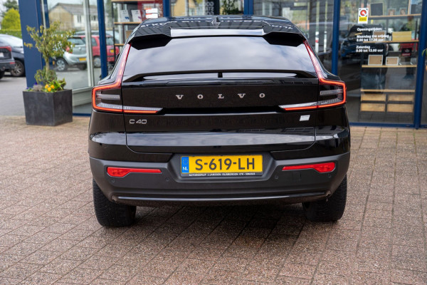 Volvo C40 Recharge Core 69 kWh|Prijs rijklaar incl. 12 mnd garantie|LMV DAB Carplay Camera PDC Panodak