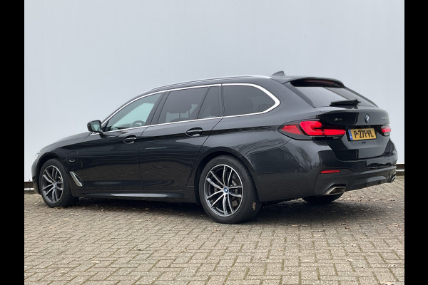 BMW 5 Serie Touring 530e M-Sport Leer Memory Laser Adapt.Cr Sfeer PHEV Business Edition Plus Plug-in