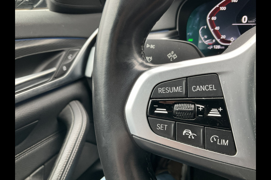 BMW 5 Serie Touring 530e M-Sport Leer Memory Laser Adapt.Cr Sfeer PHEV Business Edition Plus Plug-in