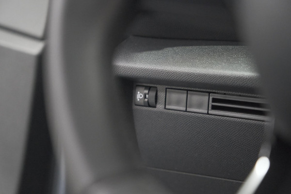 Citroën Ë-C4 Feel Pack 50 kWh | Camera | Navigatie | Apple Carplay | Parkeersensoren