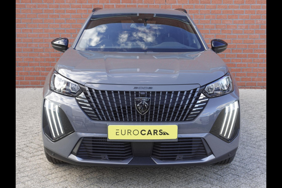 Peugeot 2008 1.2 PureTech 130pk Automaat Allure | DEMO ! | Navigatie | Apple Carplay/Android Auto | 360 camera | Parkeersensoren | Blind Spot Assist | Adaptive Cruise Control | Stoelverwarming | Getinte ramen | Climate Control