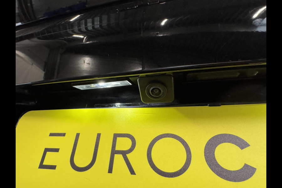 Peugeot 3008 1.2 130 pk EAT-8 Aut. GT Line Airco Navi Carplay PDC VA + Camera Full LED 18" LM Velgen