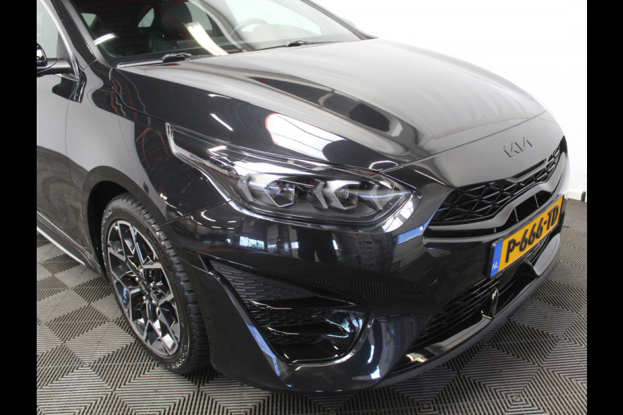 Kia ProCeed 1.5 T-GDi GT-Line CAMERA | CARPLAY | CLIMATE | STOEL/STUUR VERW | LED | LMV17 | 1/2LEER | NAVI | PANODAK | ADAP.CRUISE | ELEC.A.