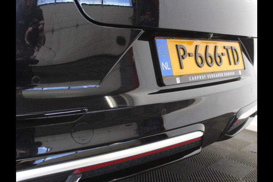 Kia ProCeed 1.5 T-GDi GT-Line CAMERA | CARPLAY | CLIMATE | STOEL/STUUR VERW | LED | LMV17 | 1/2LEER | NAVI | PANODAK | ADAP.CRUISE | ELEC.A.