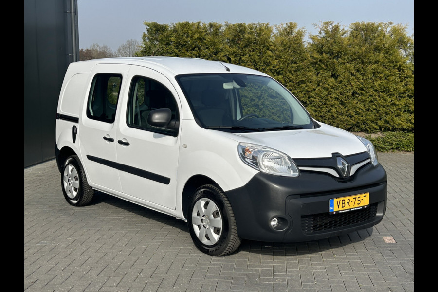 Renault Kangoo 1.2 TCe 115 PK BENZINE !! / BPM VRIJ / L1H1 / 43.891 KM !! / 1e EIG. / TREKHAAK / CAMERA / AIRCO / CRUISE / NAVI