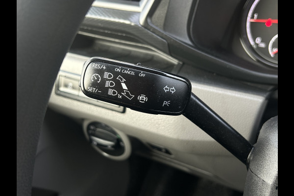 Volkswagen Transporter 2.0 TDI 150 PK 4-MOTION 6.1 / L2H1 / 1e EIG. / 4x4 / TREKHAAK / ACHTERKLEP / INRICHTING / AIRCO / CRUISE / NAVI / APPLE CARPLAY