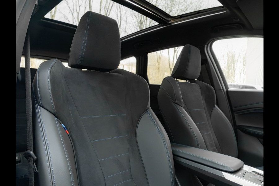 BMW X1 sDrive18i M-Sport - Pano - Trekhaak - Memoryzetel - Harman Kardon