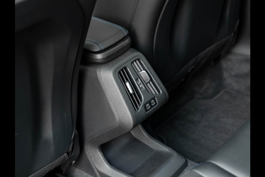 BMW X1 sDrive18i M-Sport - Pano - Trekhaak - Memoryzetel - Harman Kardon