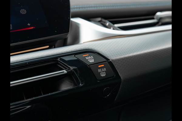 BMW X1 sDrive18i M-Sport - Pano - Trekhaak - Memoryzetel - Harman Kardon