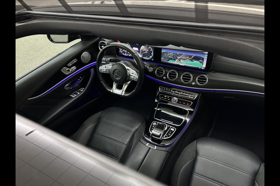 Mercedes-Benz E-Klasse Estate 53 AMG 4MATIC | Luchtvering | Carbon | 360 View | Burmester | Panorama | Distronic+ | Memory | Multibeam-LED | Luchtvering | Leder | Widescreen | Trekhaak | Sfeerverlichting | Night-Pakket | 20'' | Carplay | Stoelverwarming |