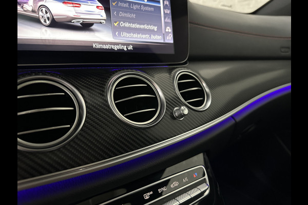 Mercedes-Benz E-Klasse Estate 53 AMG 4MATIC | Luchtvering | Carbon | 360 View | Burmester | Panorama | Distronic+ | Memory | Multibeam-LED | Luchtvering | Leder | Widescreen | Trekhaak | Sfeerverlichting | Night-Pakket | 20'' | Carplay | Stoelverwarming |