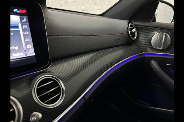 Mercedes-Benz E-Klasse Estate 53 AMG 4MATIC | Luchtvering | Carbon | 360 View | Burmester | Panorama | Distronic+ | Memory | Multibeam-LED | Luchtvering | Leder | Widescreen | Trekhaak | Sfeerverlichting | Night-Pakket | 20'' | Carplay | Stoelverwarming |
