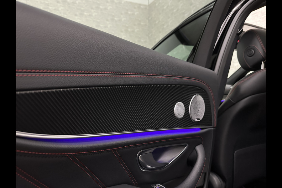 Mercedes-Benz E-Klasse Estate 53 AMG 4MATIC | Luchtvering | Carbon | 360 View | Burmester | Panorama | Distronic+ | Memory | Multibeam-LED | Luchtvering | Leder | Widescreen | Trekhaak | Sfeerverlichting | Night-Pakket | 20'' | Carplay | Stoelverwarming |