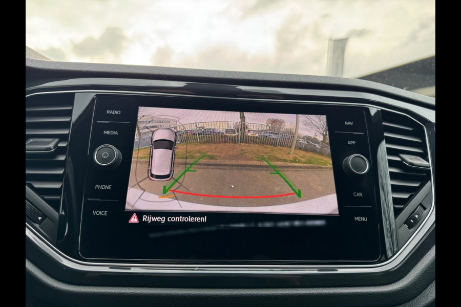 Volkswagen T-Roc 2.0 TSI 4Motion Pano 3X R Line DSG Camera Led 190PK