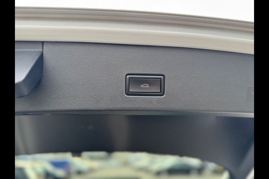 Volkswagen T-Roc 2.0 TSI 4Motion Pano 3X R Line DSG Camera Led 190PK