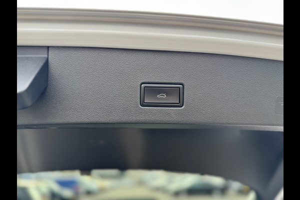 Volkswagen T-Roc 2.0 TSI 4Motion Pano 3X R Line DSG Camera Led 190PK