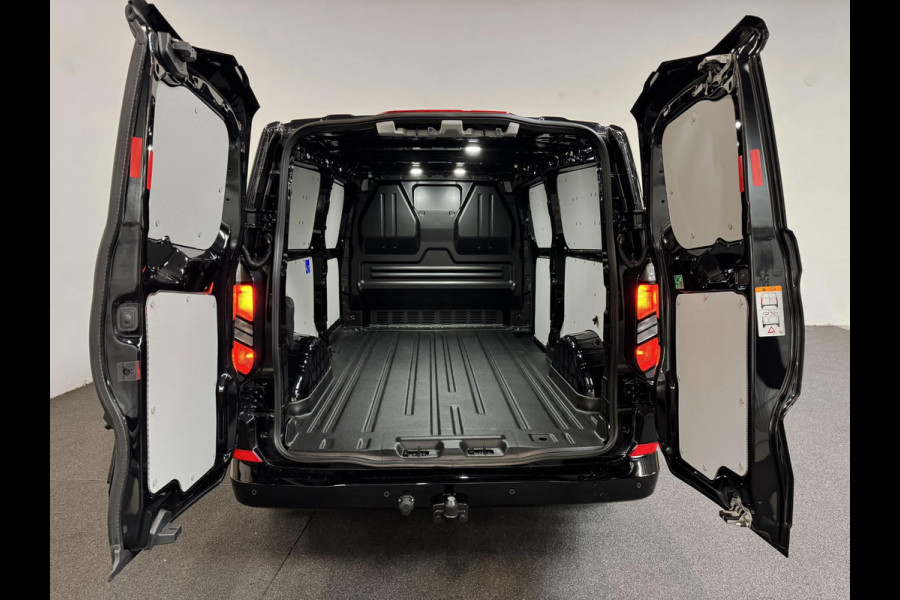 Ford Transit Custom 320 2.0 TDCI L2H1 Limited Automaat Airco Navigatie Cruise control Trekhaak