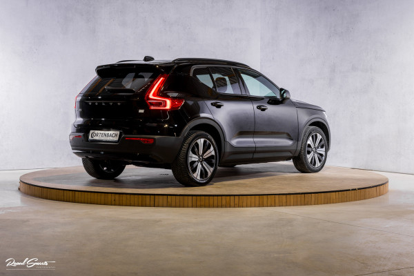 Volvo XC40 Recharge Plus | Adaptieve cruise | Blis | 19 Inch | Full LED |