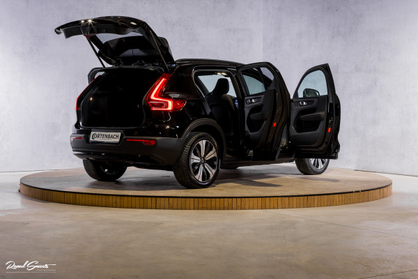 Volvo XC40 Recharge Plus | Adaptieve cruise | Blis | 19 Inch | Full LED |