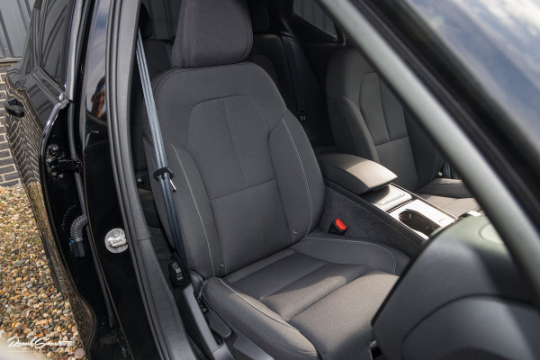 Volvo XC40 Recharge Plus | Adaptieve cruise | Blis | 19 Inch | Full LED |