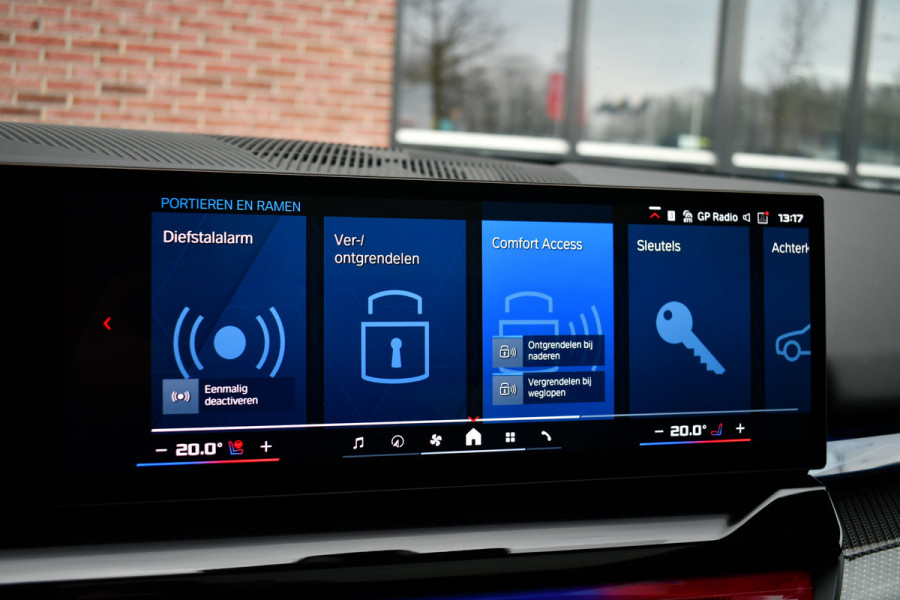 BMW 5 Serie Touring M5 Pano M-Driver Co-Pilot Trekh Alc-hemel B&W