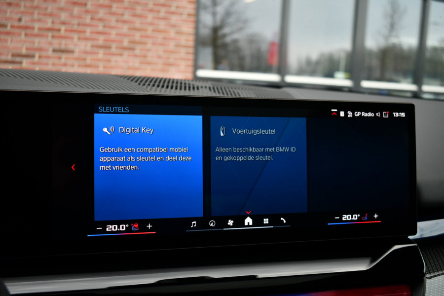 BMW 5 Serie Touring M5 Pano M-Driver Co-Pilot Trekh Alc-hemel B&W