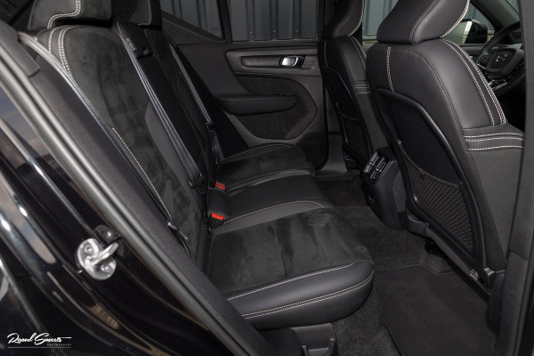 Volvo XC40 Recharge Plus | Adaptieve cruise | Blis | 19 Inch | Full LED |