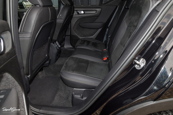 Volvo XC40 Recharge Plus | Adaptieve cruise | Blis | 19 Inch | Full LED |