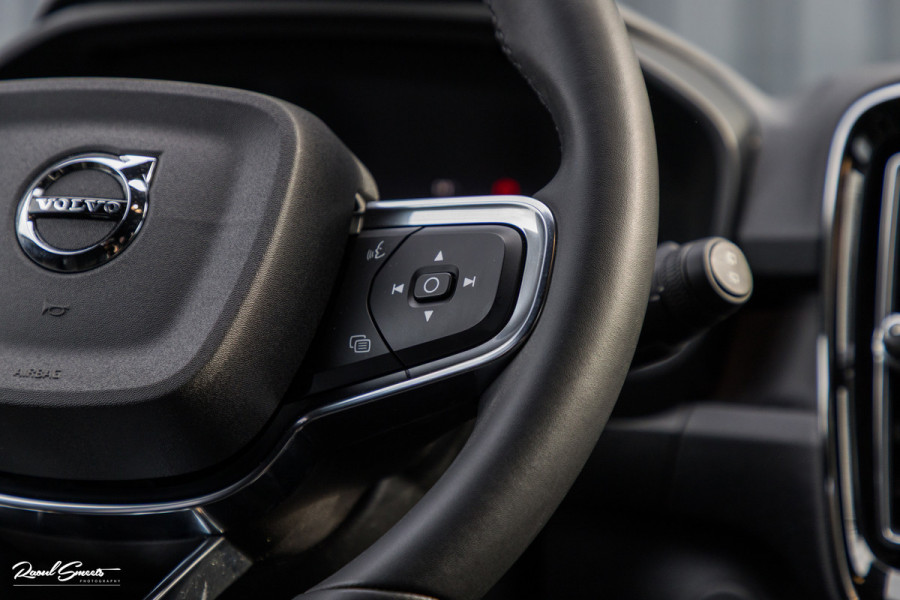 Volvo XC40 Recharge Plus | Adaptieve cruise | Blis | 19 Inch | Full LED |