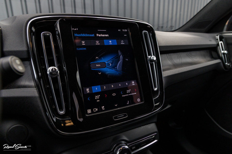 Volvo XC40 Recharge Plus | Adaptieve cruise | Blis | 19 Inch | Full LED |