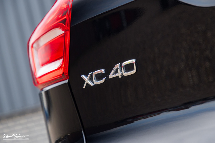 Volvo XC40 Recharge Plus | Adaptieve cruise | Blis | 19 Inch | Full LED |