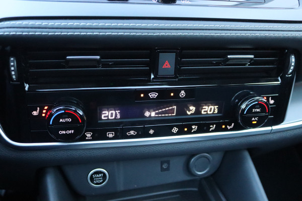 Nissan QASHQAI 1.3DIG-T MHEV 158PK Automaat N-Connecta Panoramadak/Winter-pack/Elektr.-klep/Head-Up/Adapt.-cruise