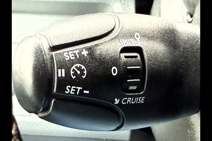 Peugeot e-Expert Standard Pro 75 kWh SOH 97%, 2x Schuifdeur, Camera, Stoelverwarming