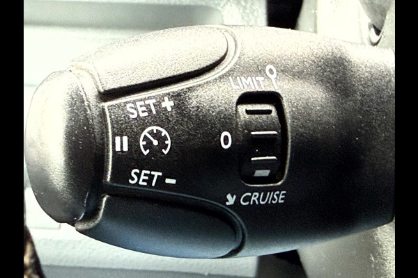 Peugeot e-Expert Standard Pro 75 kWh SOH 97%, 2x Schuifdeur, Camera, Stoelverwarming