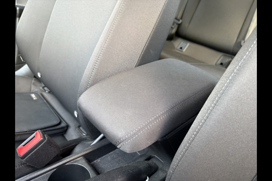 Audi A1 Sportback 25 TFSi 95pk Pro Line NAVI/CARPLAY/VIRTUAL/CLIMA/CRUISE/PDC