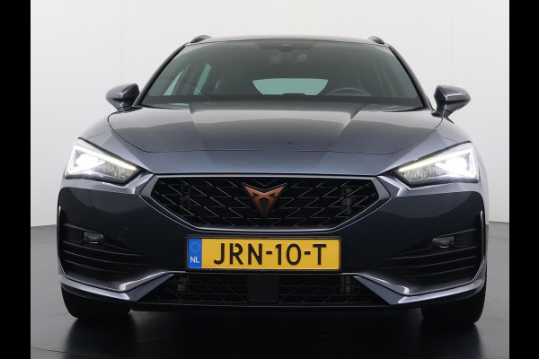 CUPRA Leon Sportstourer 1.4 eTSI PHEV FR VAN € 29.900,- VOOR € 26.877,- UW LENTEVOORDEEL € 3.023,-! | PHEV Plug-in Hybride | Perf. Stoelen | Stoel- & Stuurwielverwarming | Elektrische Achterklep | Compleet Onderhouden | Unieke KM-stand | Direct Rijklaar & Leverbaar |