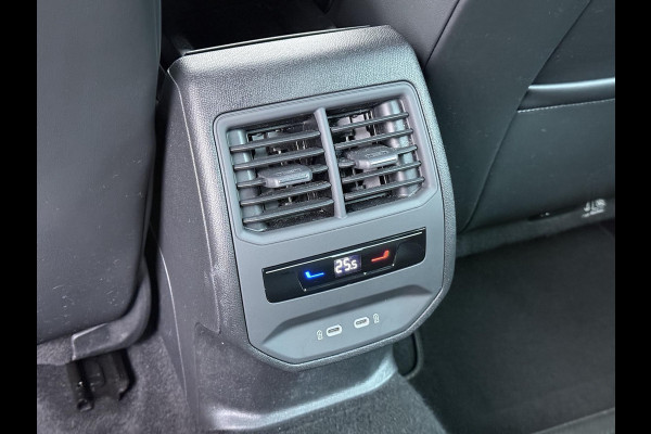 CUPRA Leon Sportstourer 1.4 eTSI PHEV FR VAN € 29.900,- VOOR € 26.877,- UW LENTEVOORDEEL € 3.023,-! | PHEV Plug-in Hybride | Perf. Stoelen | Stoel- & Stuurwielverwarming | Elektrische Achterklep | Compleet Onderhouden | Unieke KM-stand | Direct Rijklaar & Leverbaar |