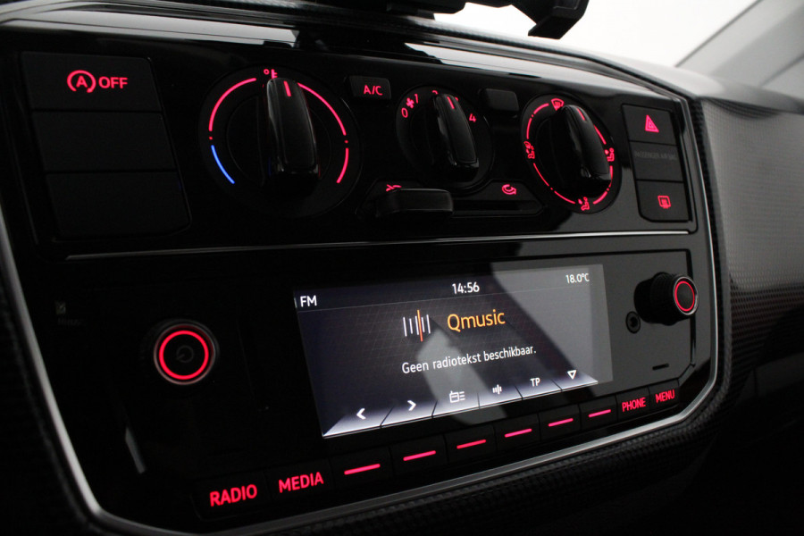 Volkswagen up! 1.0 BMT move Cruise control/15 inch velgen/parkeersensor...