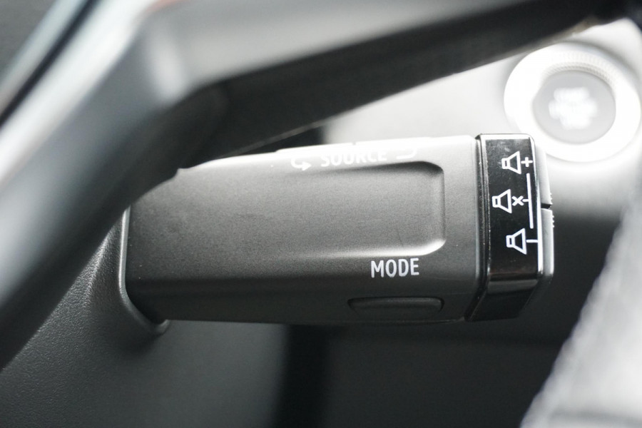 Mitsubishi ASX 1.8 HEV AT Instyle + 360 CAMERA / PANODAK / HARMAN KARDON