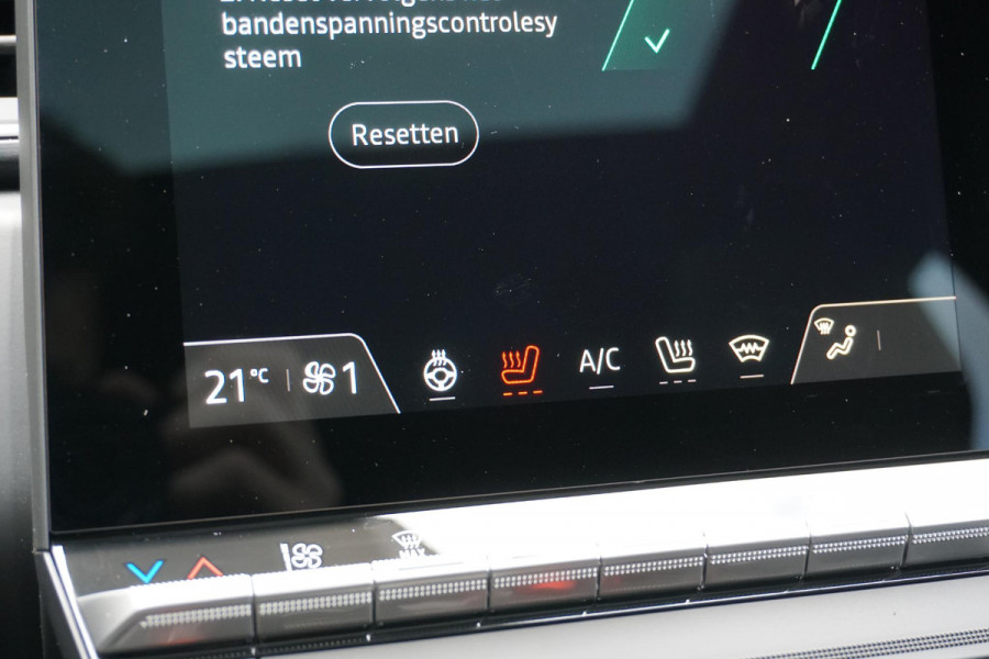 Mitsubishi ASX 1.8 HEV AT Instyle + 360 CAMERA / PANODAK / HARMAN KARDON