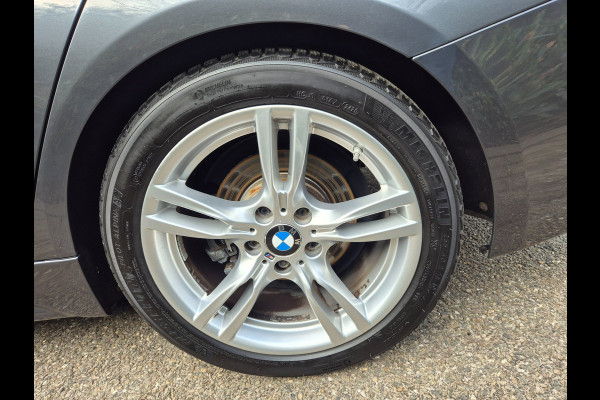 BMW 3 Serie Touring M Sport virtual Dash Nbt EVO Id6 Navi Apple CarPlay Corporate Lease