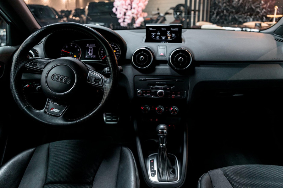 Audi A1 Sportback 1.0 TFSI|Advance Sport|CRUISE|S-LINE|NAVI|DSG