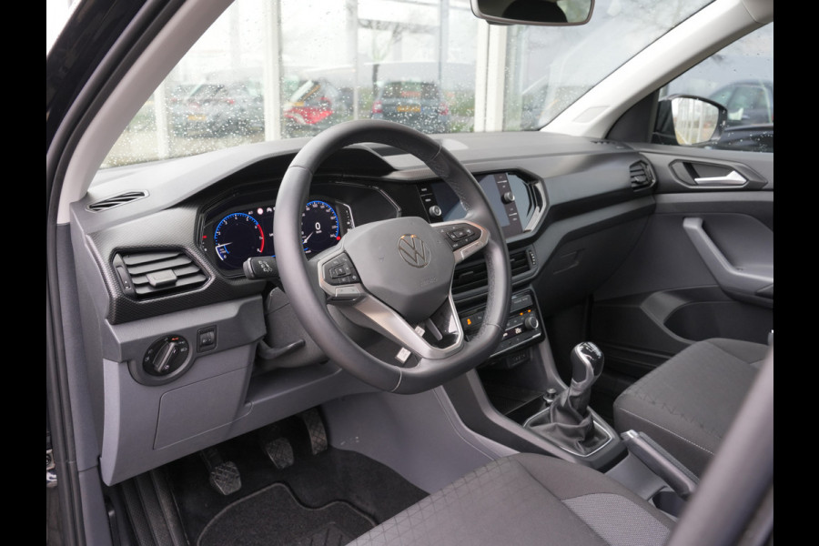 Volkswagen T-Cross 1.0 TSI Life Business | Climate | Stoelverwarming | Draadloze telefoonlader |