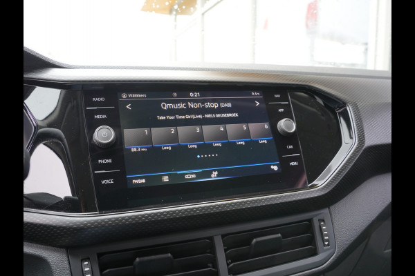 Volkswagen T-Cross 1.0 TSI Life Business | Climate | Stoelverwarming | Draadloze telefoonlader |