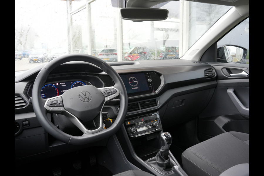 Volkswagen T-Cross 1.0 TSI Life Business | Climate | Stoelverwarming | Draadloze telefoonlader |