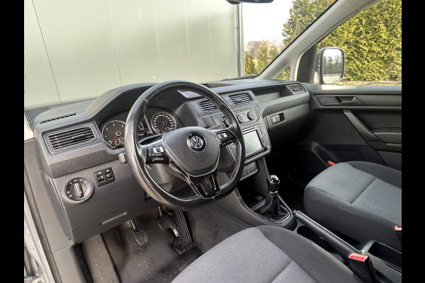 Volkswagen Caddy 2.0 TDI 102 PK HIGHLINE / L1H1 / 1e EIGENAAR / AIRCO / CRUISE / VOORRUITVERW / NAVI / APPLE CARPLAY