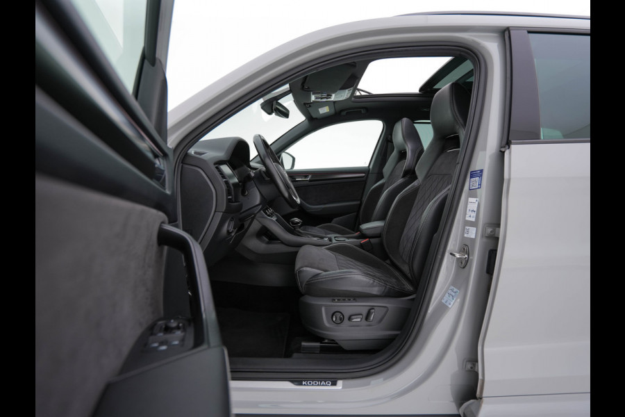 Škoda Kodiaq 1.5 TSI Sportline Business (INCL-BTW) Aut. *PANO | LEATHER-MICROFIBRE | FULL-LED | MEMORY-PACK | DIGI-COCKPIT | NAVI-FULLMAP | CAMERA | DAB+ | AMBIENT-LIGHT | KEYLESS | DAB+ | CARPLAY | PRIVACY-GLASS | 20"ALU*