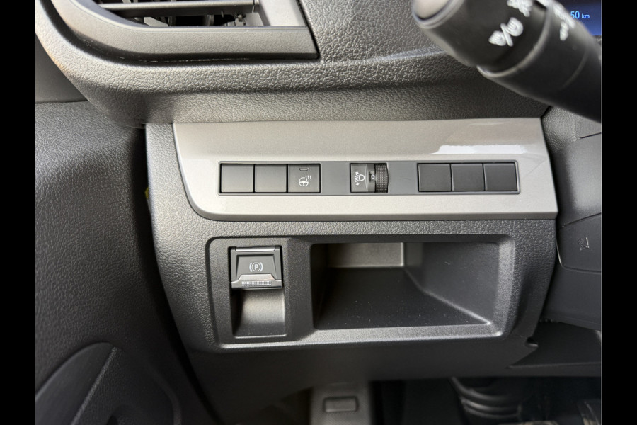 Toyota Proace Dynamic Long Worker 75kWh NIEUW! L3 348km WLTP 100kW Snelladen LED Climate Control Adaptieve Cruise Stoel/ Stuur verwarming Carplay Camera